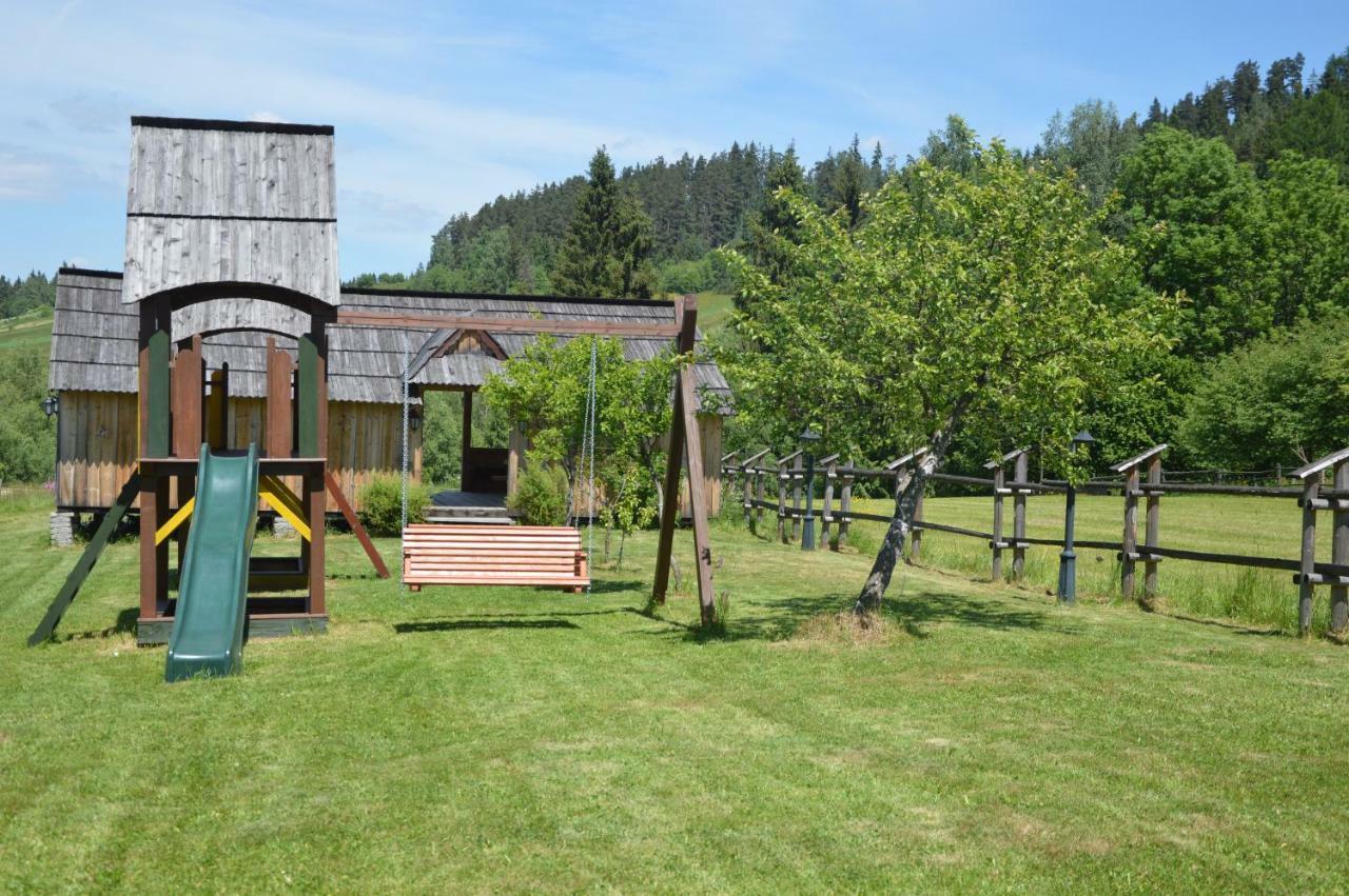 Willa Trybszanka Exteriör bild